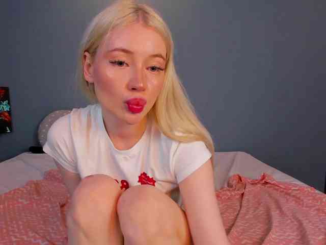LillieBerry webcam