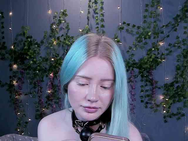 LillieBerry webcam
