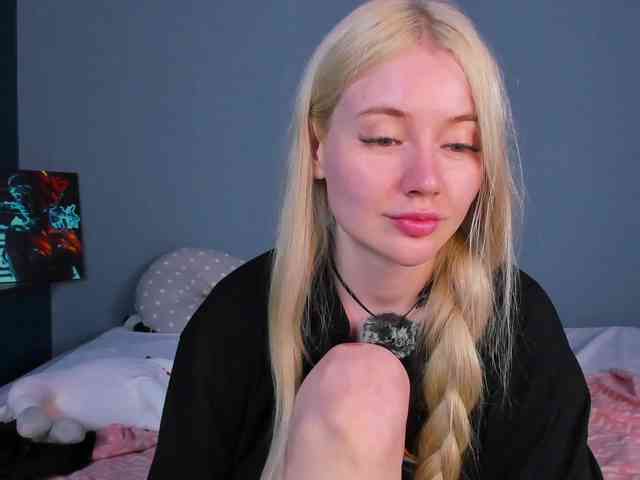 LillieBerry webcam