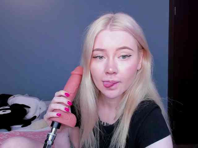 LillieBerry webcam