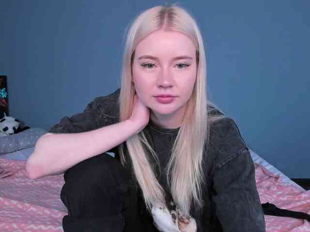 LillieBerry webcam