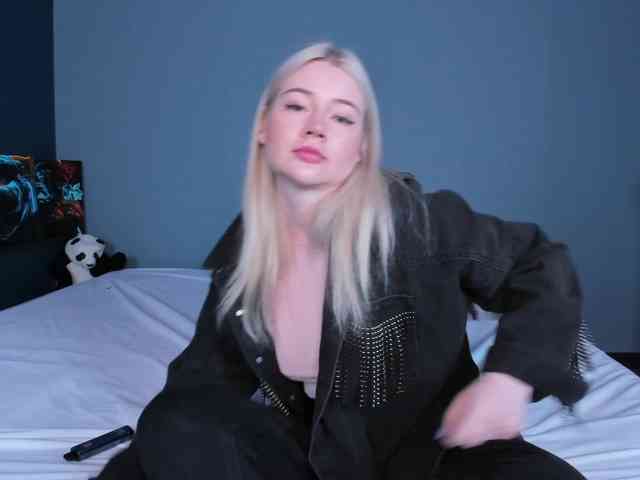 LillieBerry webcam