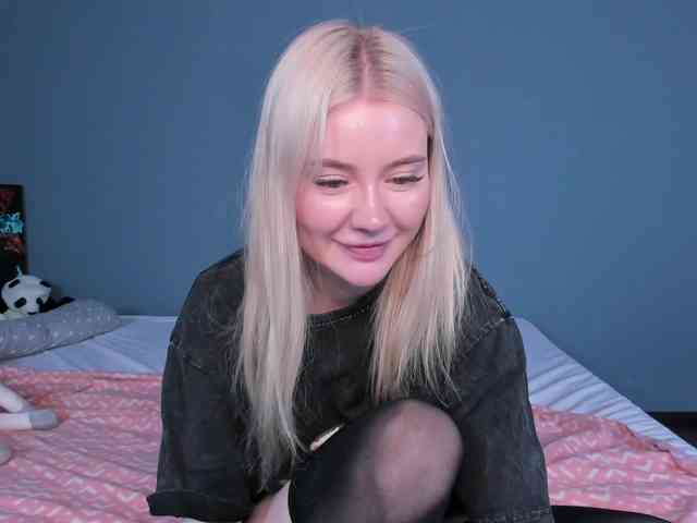 LillieBerry webcam