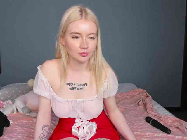 LillieBerry LillieBerry