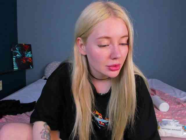 LillieBerry webcam