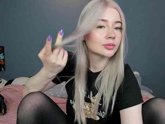 LillieBerry webcam