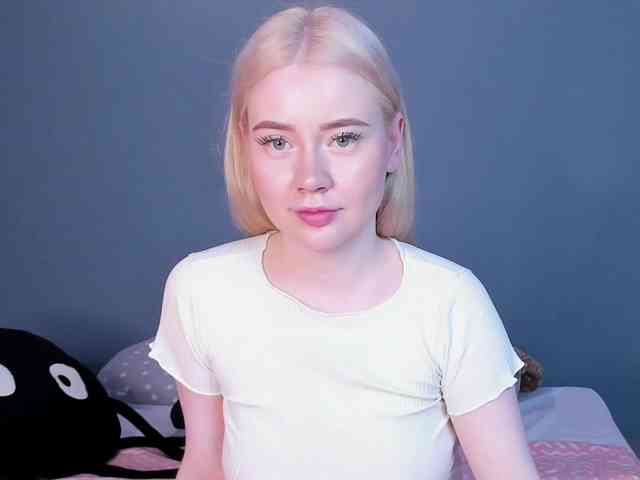 LillieBerry webcam