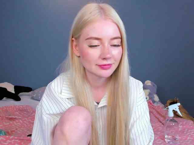 LillieBerry webcam