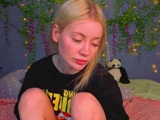 LillieBerry webcam