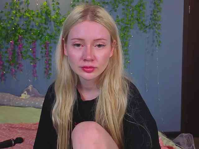 LillieBerry webcam