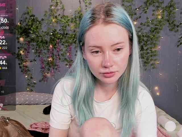 LillieBerry webcam