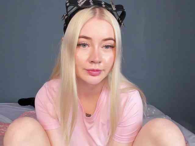 LillieBerry webcam