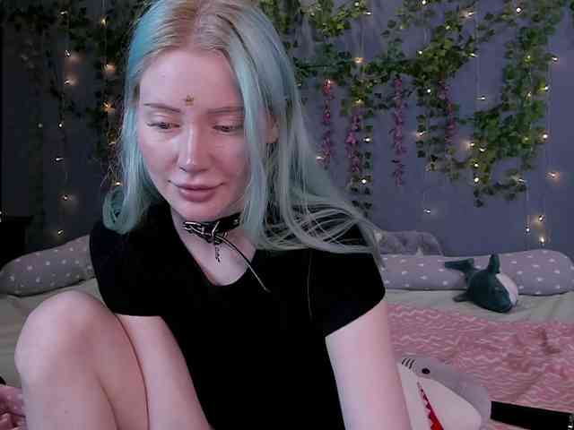 LillieBerry webcam