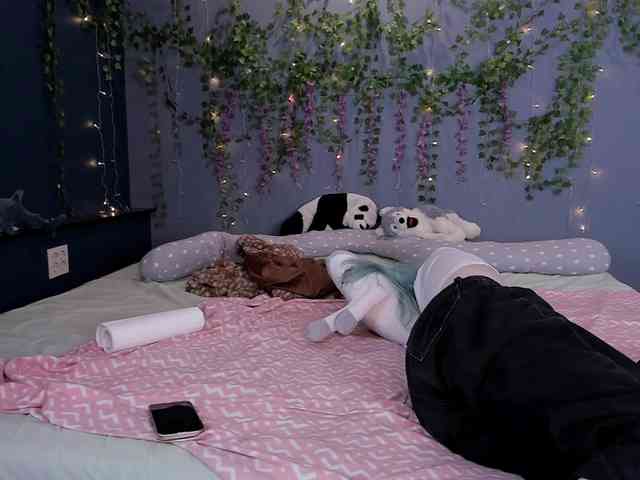 LillieBerry webcam