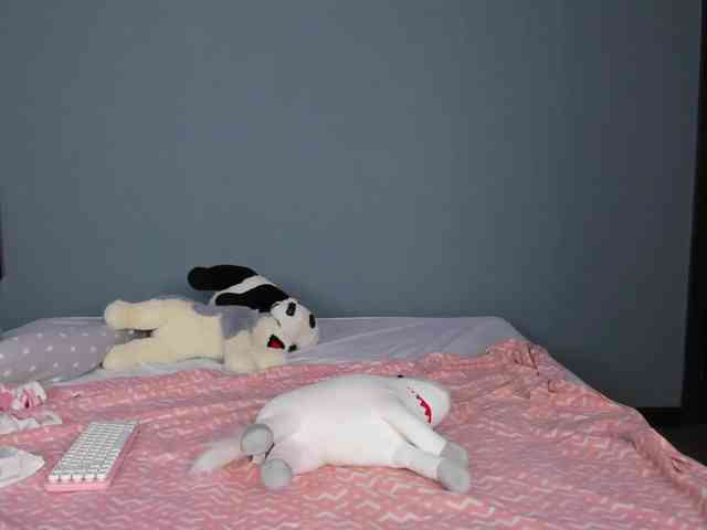 LillieBerry webcam