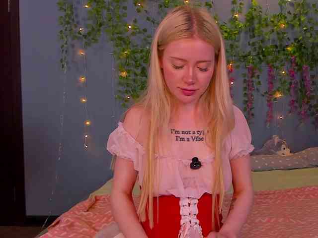 LillieBerry webcam