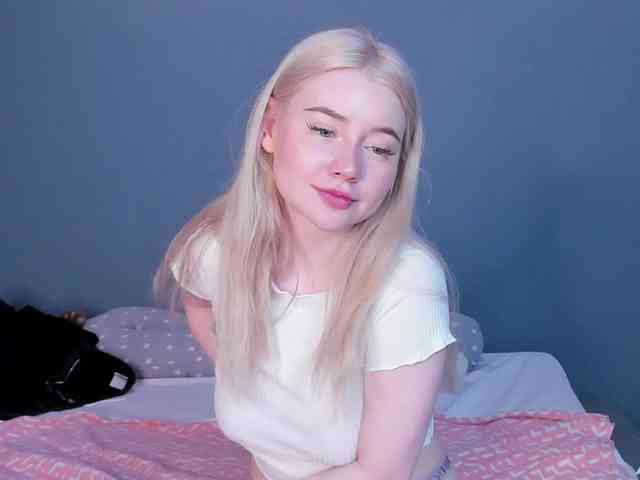 LillieBerry webcam