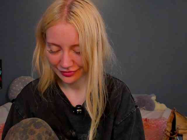 LillieBerry webcam