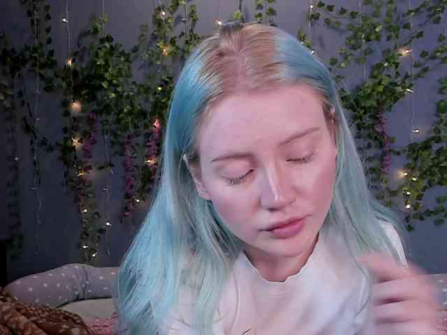 LillieBerry webcam
