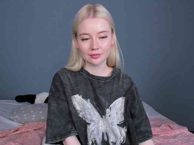 LillieBerry webcam