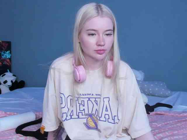 LillieBerry webcam