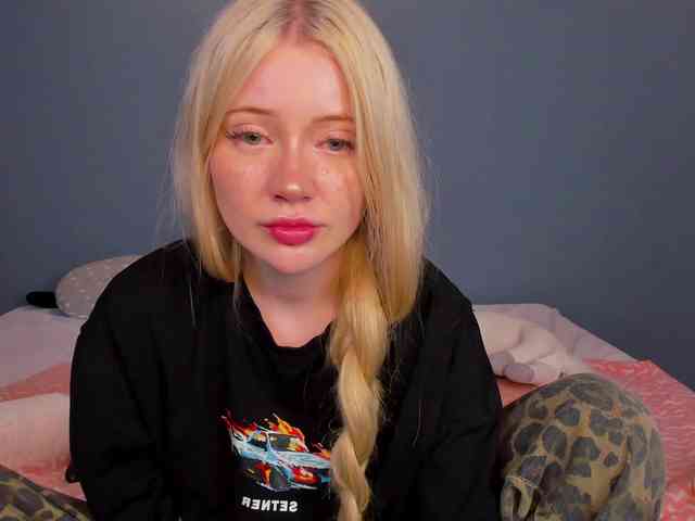LillieBerry webcam