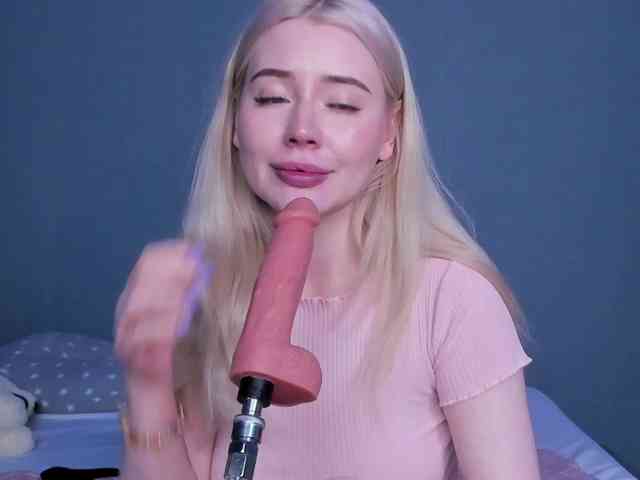 LillieBerry webcam