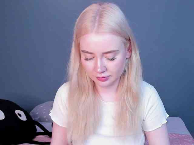 LillieBerry webcam