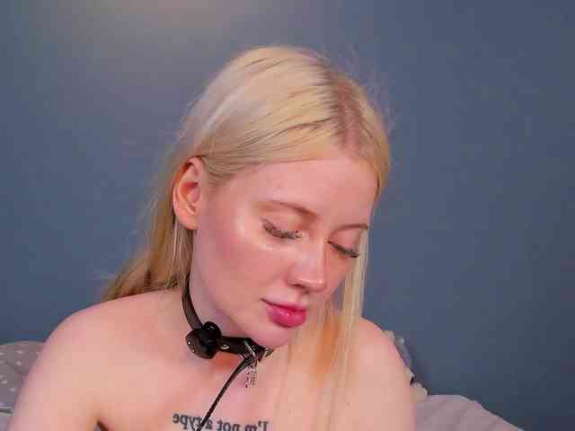LillieBerry webcam