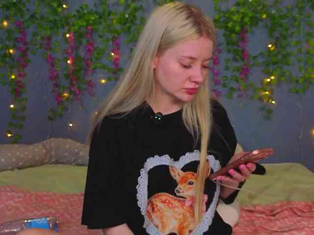 LillieBerry webcam