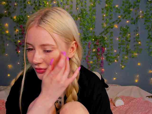 LillieBerry LillieBerry