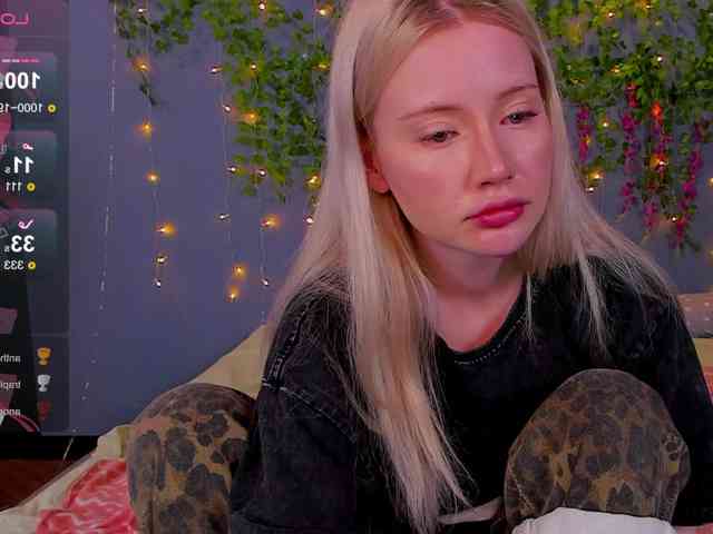 LillieBerry webcam