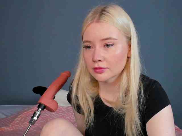 LillieBerry webcam
