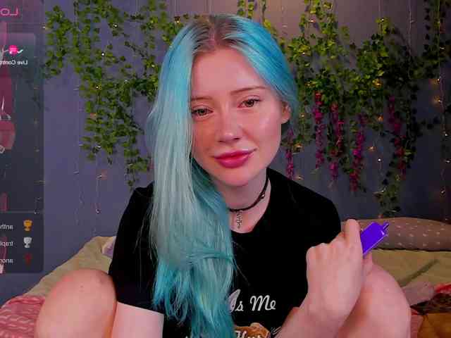 LillieBerry webcam