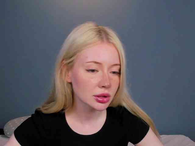 LillieBerry webcam