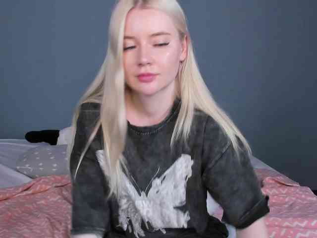LillieBerry webcam