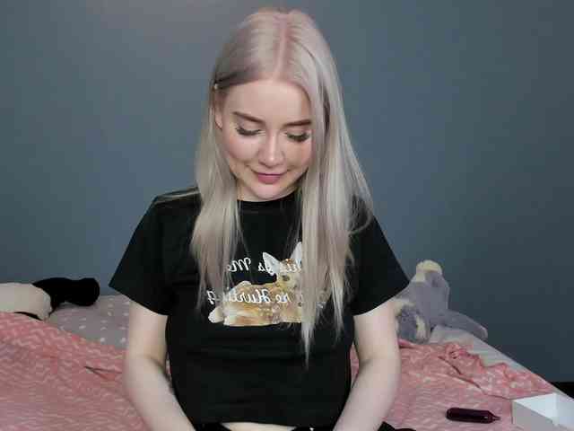 LillieBerry webcam