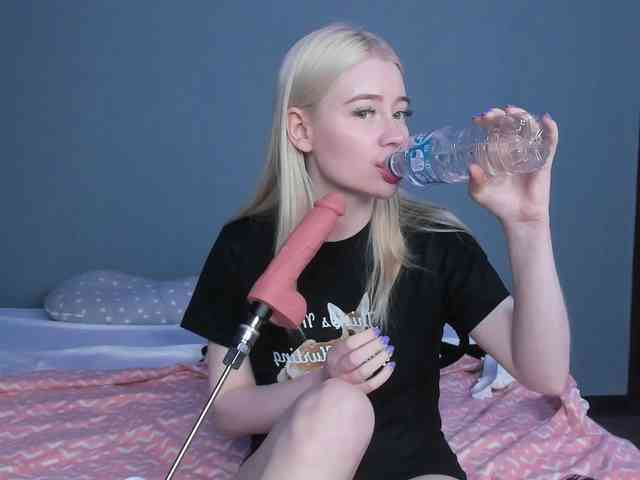 LillieBerry webcam