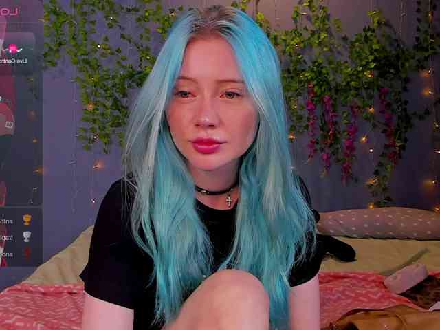 LillieBerry webcam
