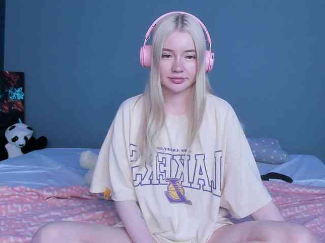 LillieBerry webcam
