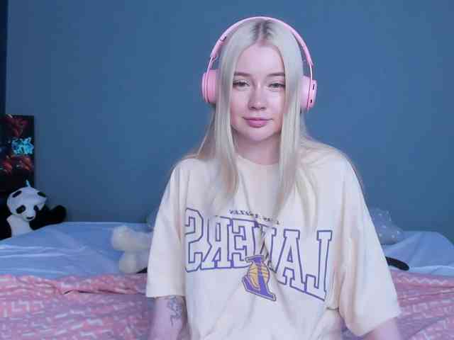 LillieBerry webcam