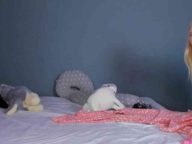 LillieBerry webcam