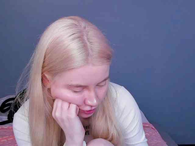 LillieBerry webcam