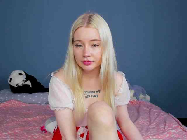 LillieBerry webcam