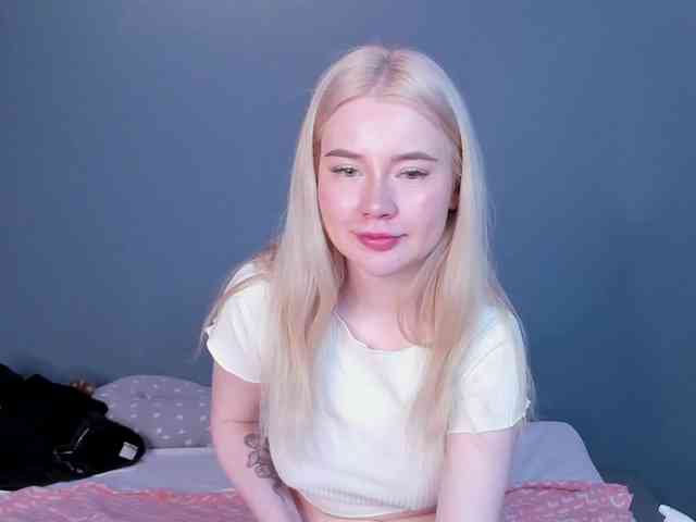 LillieBerry webcam