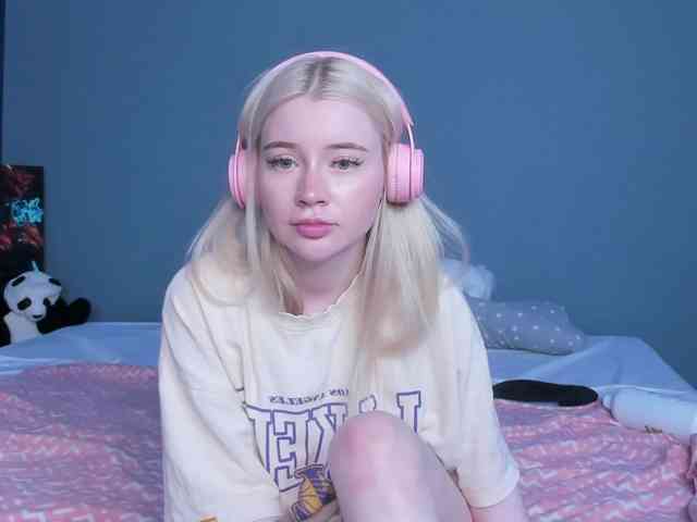 LillieBerry webcam