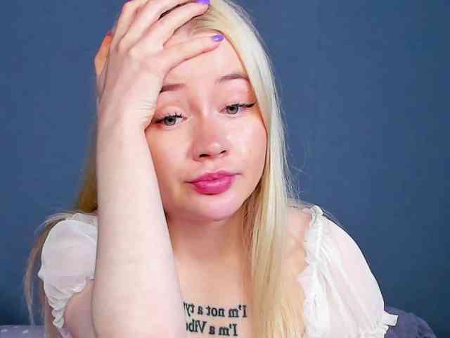 LillieBerry webcam