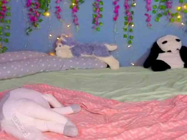 LillieBerry webcam