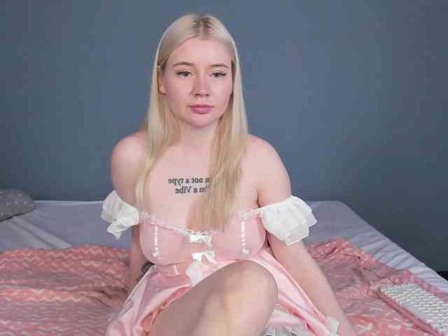 LillieBerry webcam