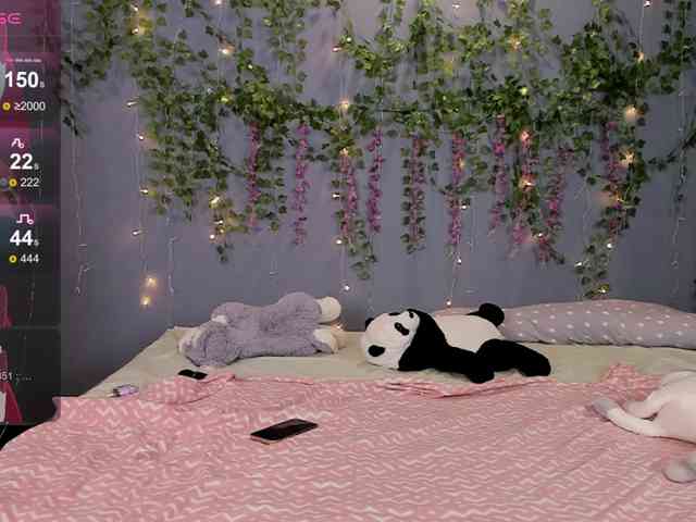 LillieBerry webcam
